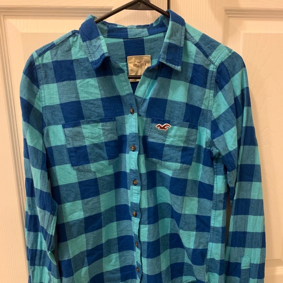 Hollister Blue Plaid Flannel - Picture 1 of 3